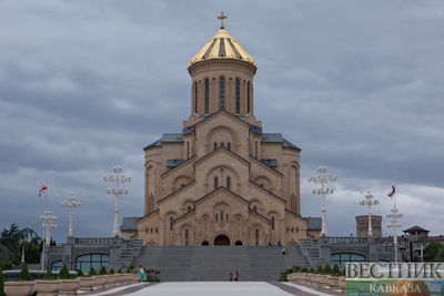 Икону Матроны со Сталиным заменили в главном храме Тбилиси