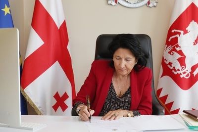 Зурабишвили утвердила Кобахидзе премьером Грузии