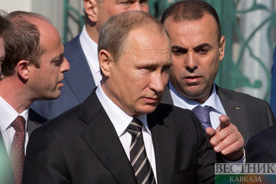 Президент России прибыл на место проведения учений &quot;Кавказ-2012&quot;