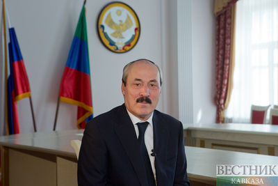 Глава Дагестана встретился с министром экономического развития Азербайджана