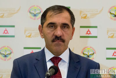 Евкуров поддержал развитие парашютного спорта в Ингушетии 