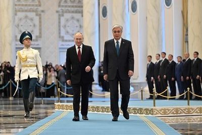 Путин: Россия и Казахстан успешно развивают свои отношения