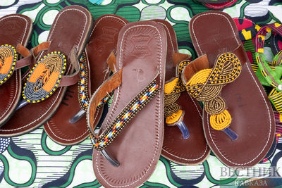 Кожаные сандалии