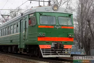 Авария с поездом и легковой машиной в Дагестане унесла жизни трех человек