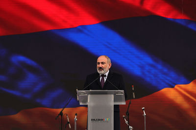 Пашинян получил 88 мест в парламенте Армении, Царукян - 26