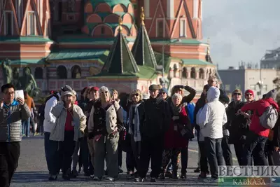 Иностранные туристы узнают о России из специальных брошюр