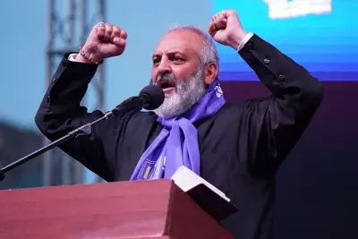 Националистическая оппозиция в Армении начинает митинговать нон-стоп