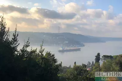 Двигавшийся из России корабль сел на мель возле Стамбула