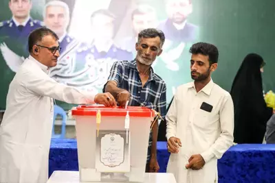 Президентские выборы в Иране продлили на два часа