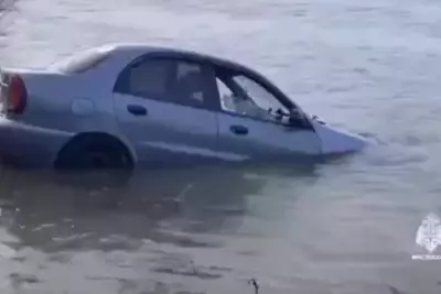 Автомобиль рухнул в водохранилище в окрестностях Севастополя