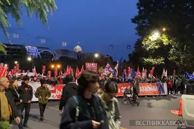 Полиция приступила к задержаниям на митинге в Тбилиси