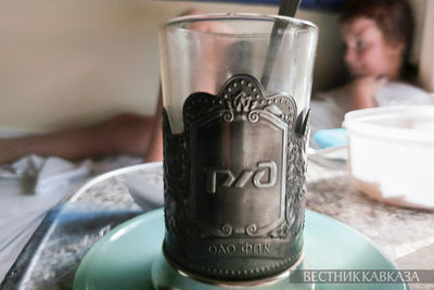 Подстаканник в купе