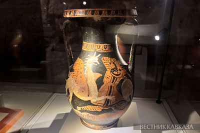 Краснофигурная ваза