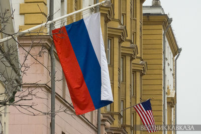 Флаг России и США