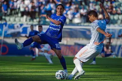 Мохаммад Джавад Хоссейннежад в матче против “Зенита“