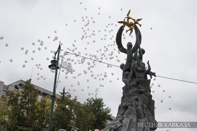 Траурная церемония в память о погибших при теракте в Беслане