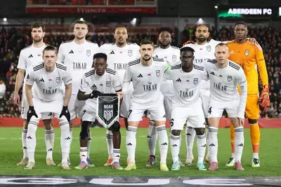 игроки футбольного клуба “Ноа“