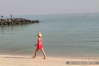 Девочка на пляже