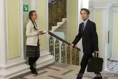 Студент в универе