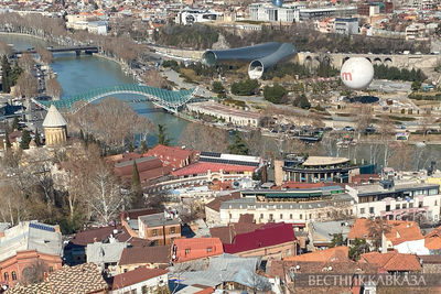 Вид на Тбилиси