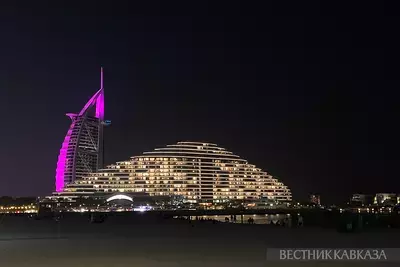 Бурдж аль араб ночью