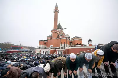 Мусульмане мира встречают Ураза-Байрам