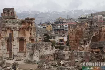 Иран продолжит оказывать поддержку "Хезболле" – Хаменеи