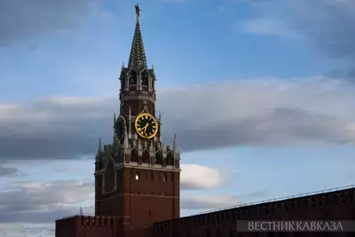 Вид на Спасскую башню Кремля