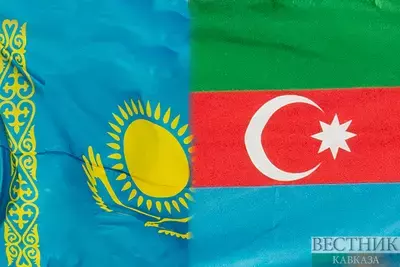 Ильхам Алиев прибыл в Туркестан