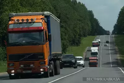 Баку, Москва и Тегеран упростили документооборот в сфере грузоперевозок