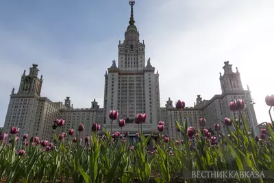Главное здание МГУ
