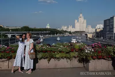 Туристы в Москве