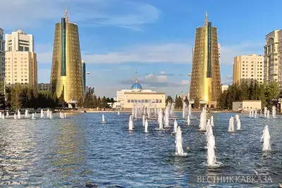 Золотые башни в Астане