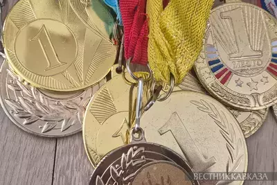Медали