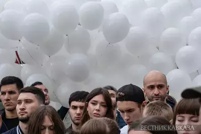 Траурное мероприятие посвященное памяти жертв террористического акта 2004 года в школе Беслана