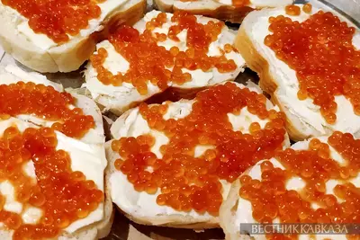 Бутерброды с икрой