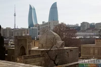 В Баку проходит основная гонка Гран-при Азербайджана "Формулы-1"