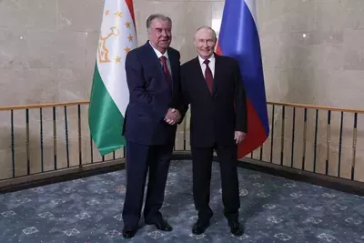 Владимир Путин и Эмомали Рахмон