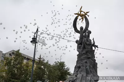 Траурная церемония в память о погибших при теракте в Беслане